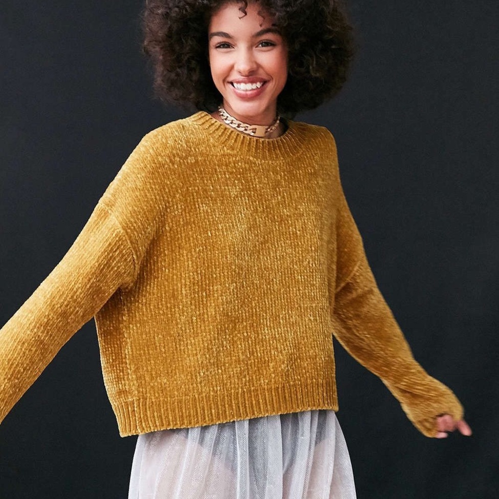 🐻 Pull & Bear Cropped Sweater